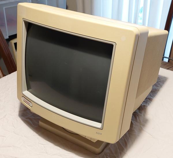 Photo for Compaq 460-P VGA Monitor